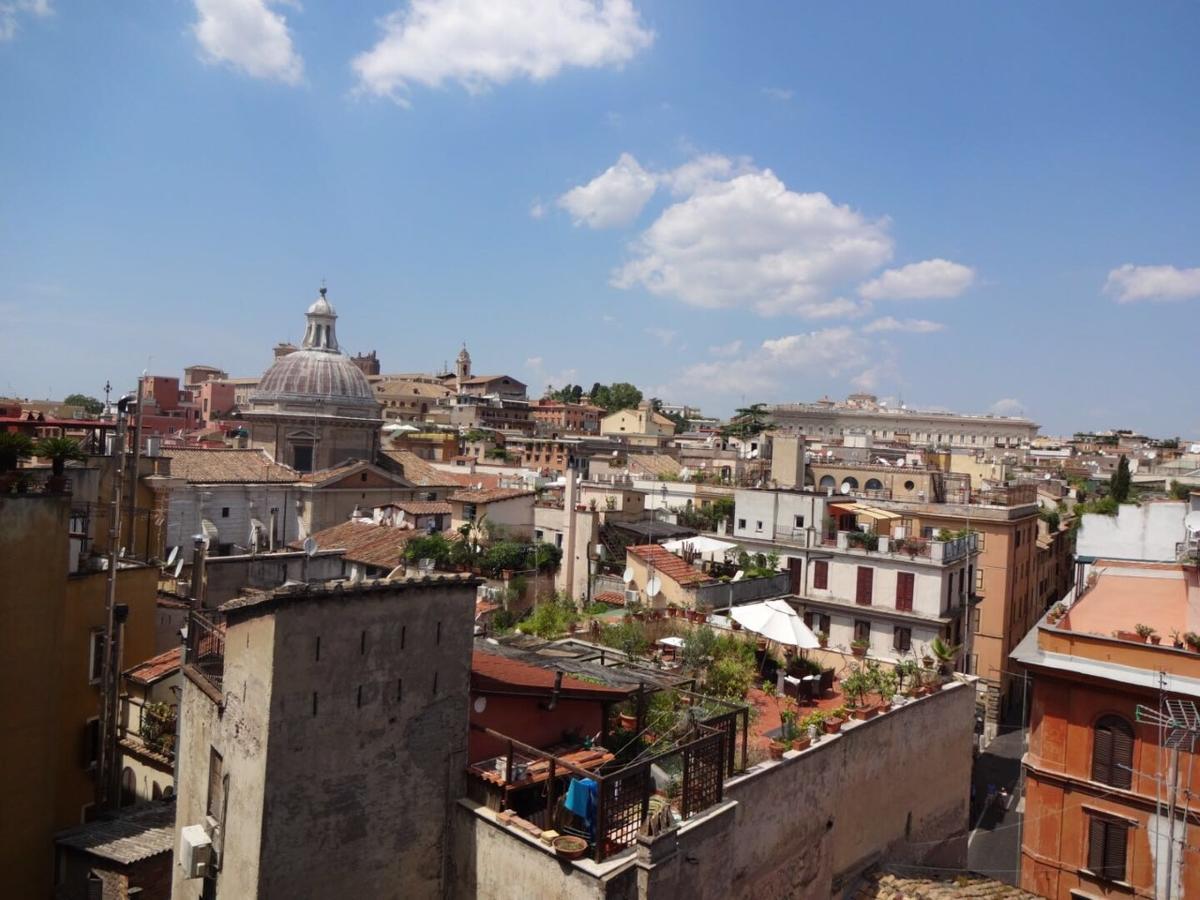 A Casa Di Alessandro Affittacamere *